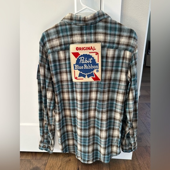 Angry Minnow Flannel- Vintage Pabst Blend Ribbon Patch, Unisex - Picture 4 of 4
